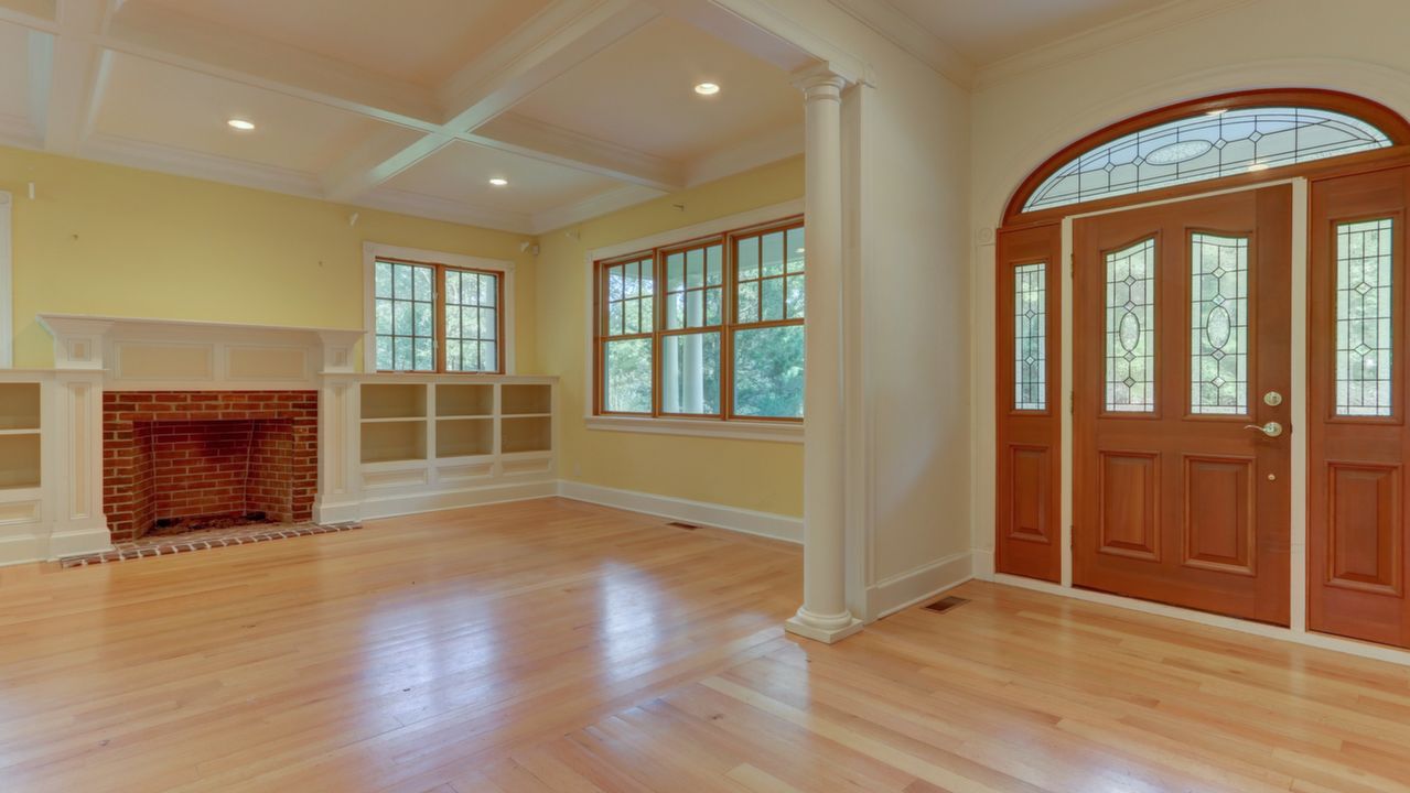 Foyer-Living Room