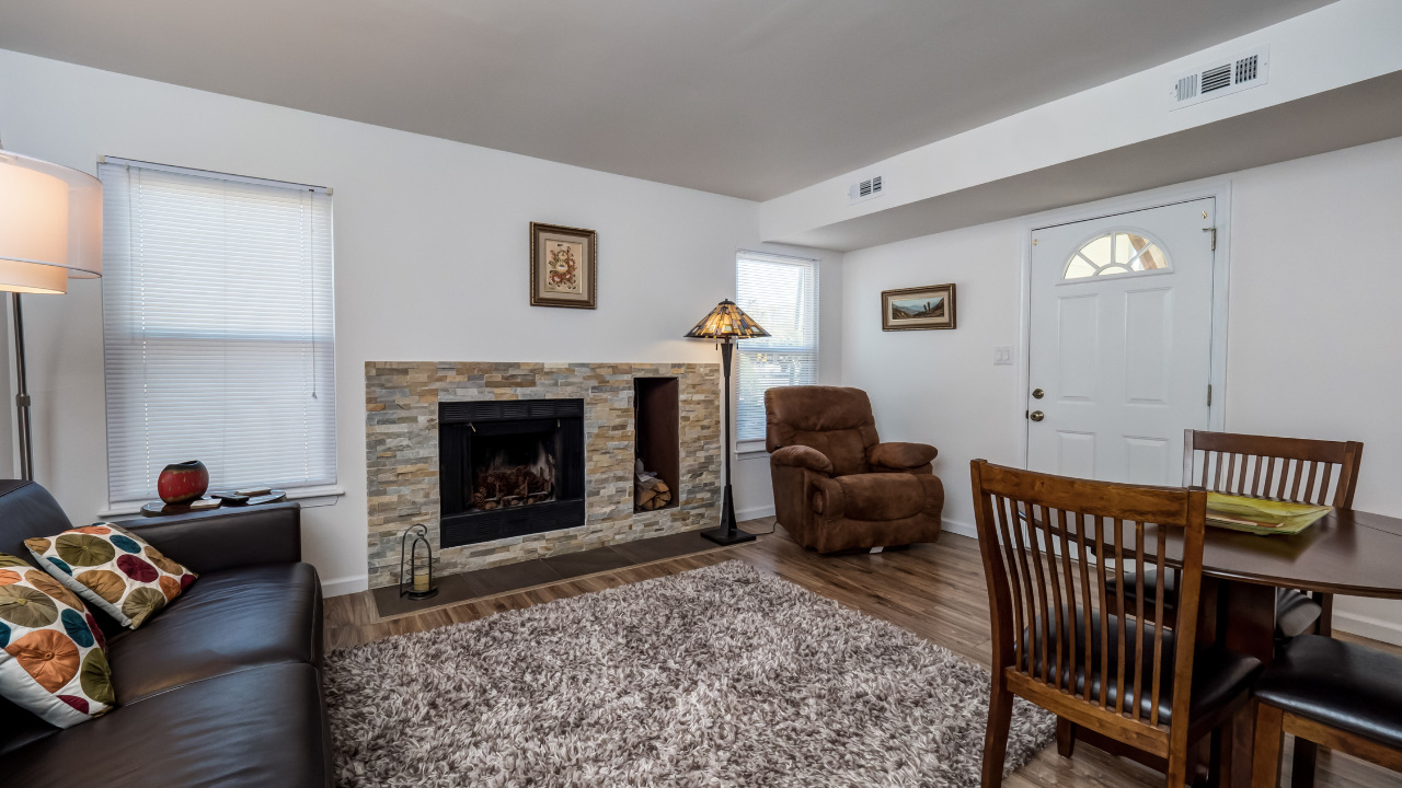 Family and Dining Area