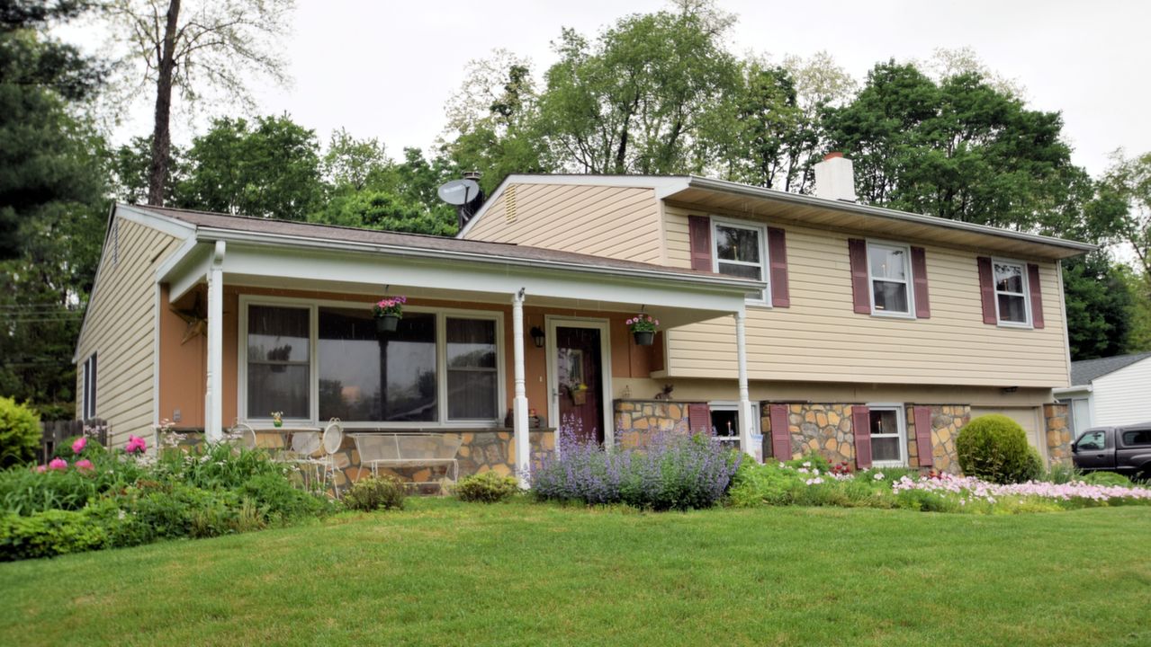 25 Wood Ln, Malvern, PA, 19355 Scene 1