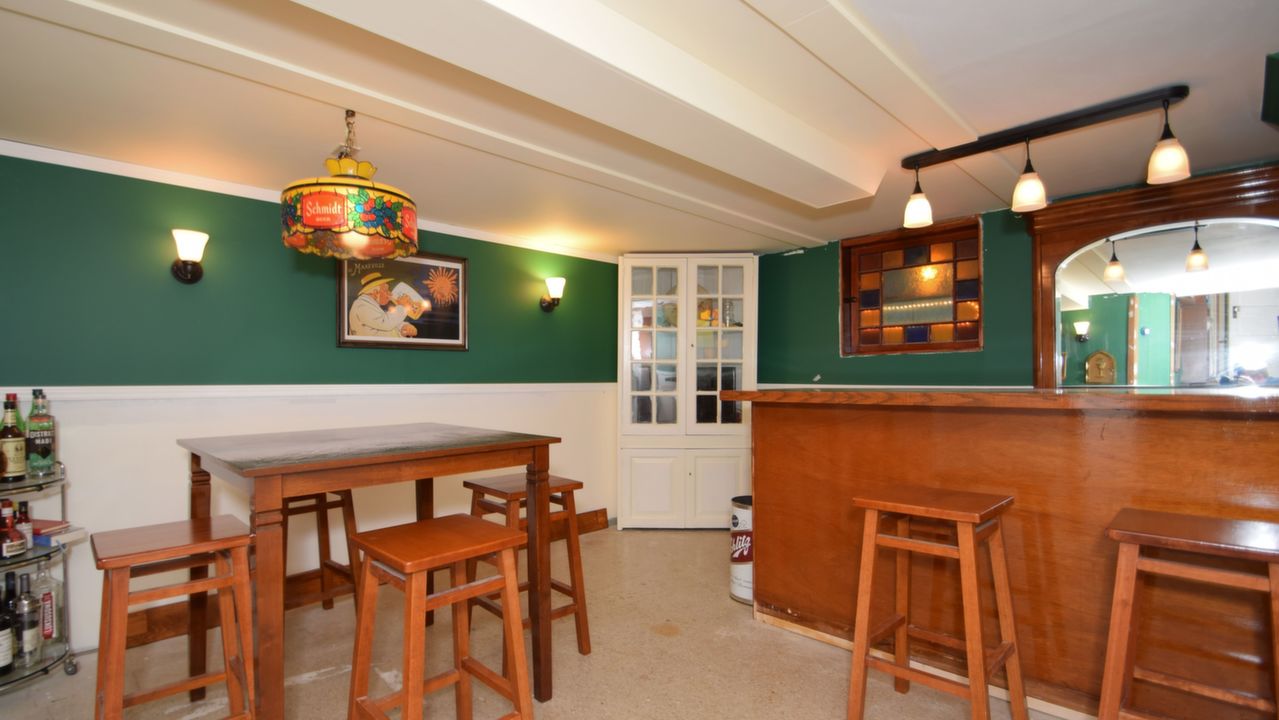 1610 Sheridan Ln, West Norriton, PA, 19403 Scene 4