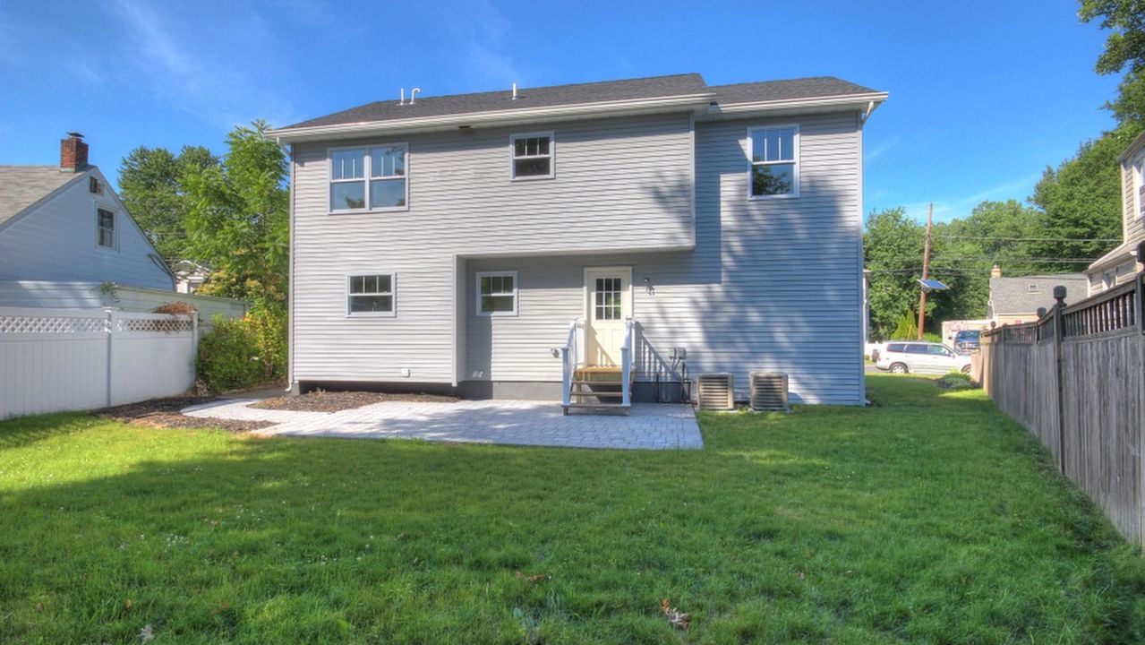 13-06 Sunnyside Dr, Fair Lawn, NJ, 07410 Scene 2