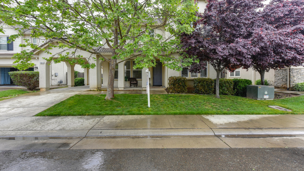 10317 Danichris Way, Elk Grove, CA, 95757 Scene 2