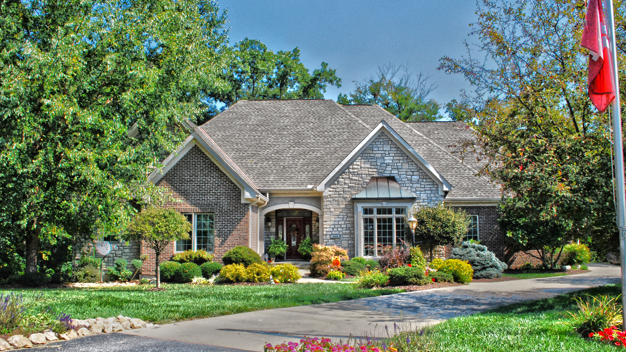 Front of House View from Culdesac