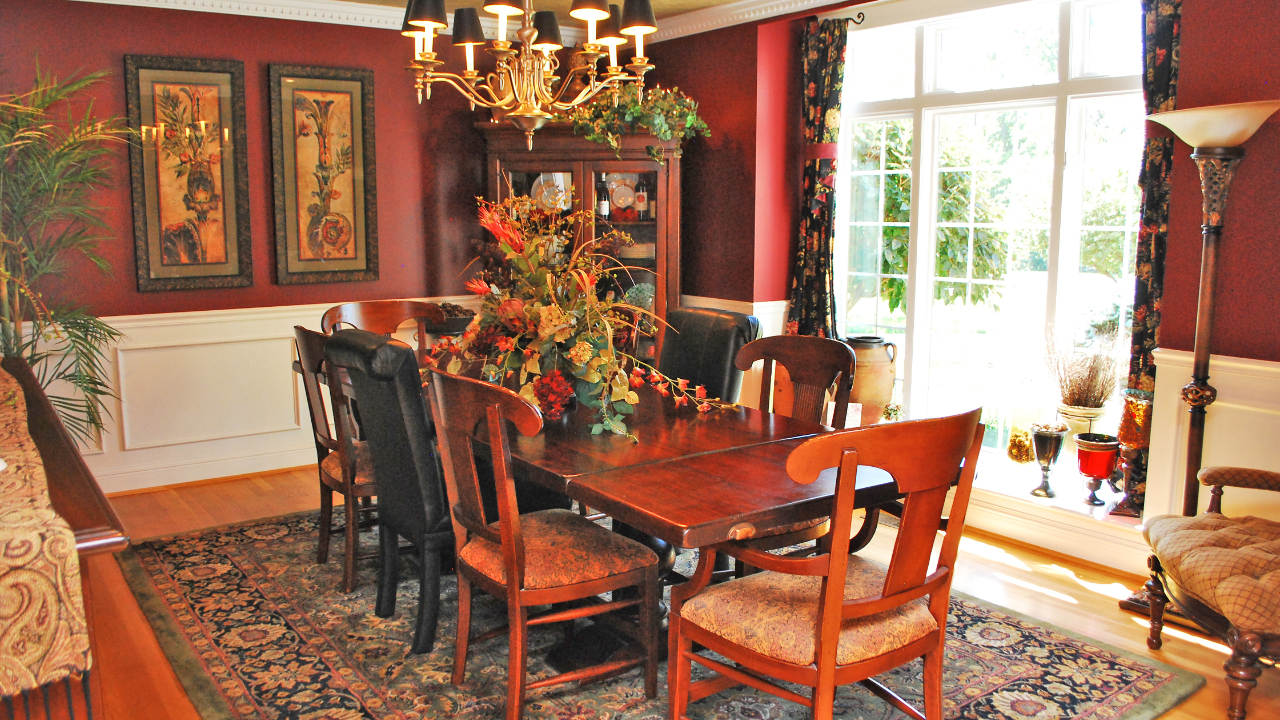Formal Dinning Room