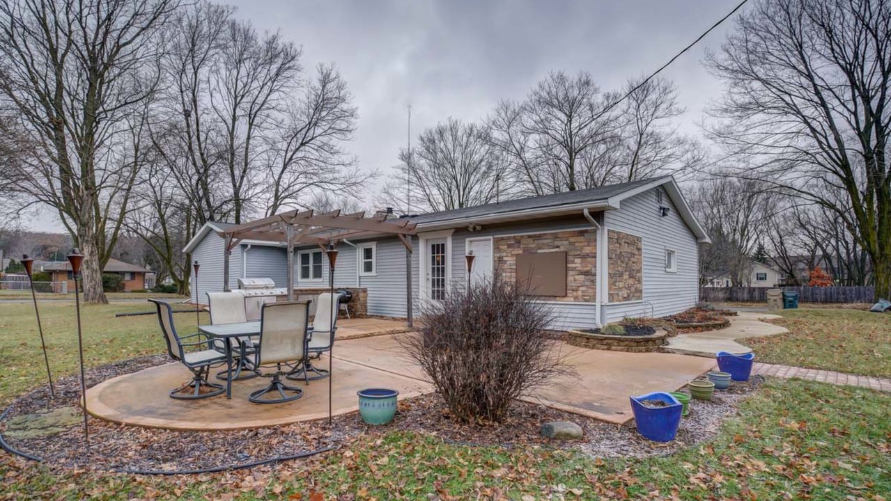 5721 Yorkshire Rd Madison-78