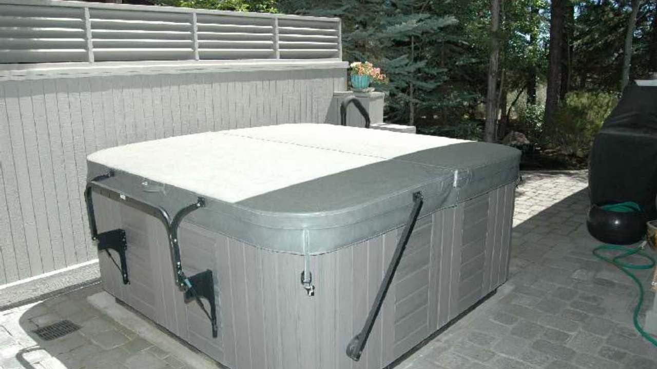 hot_tub