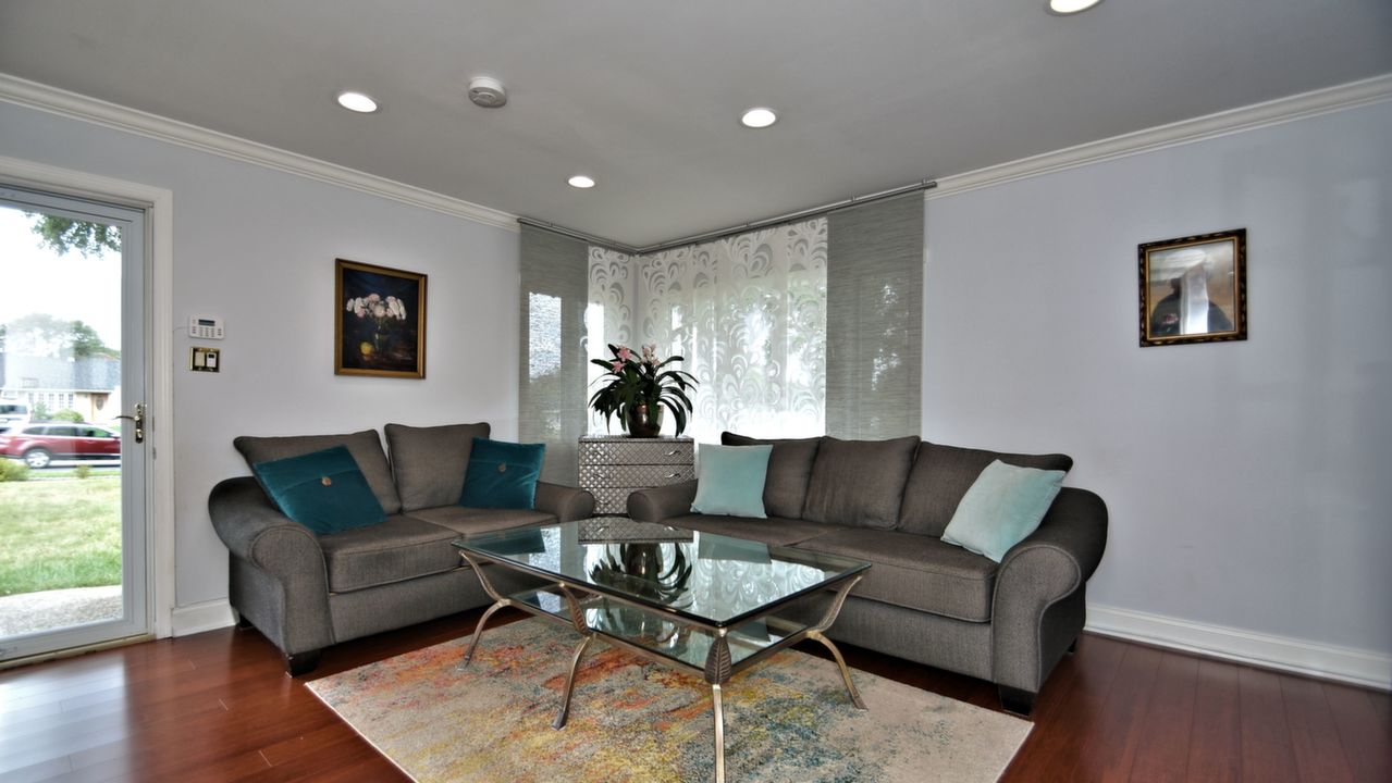 822 Trenton Rd, Fairless Hills, PA, 19030 Scene 2