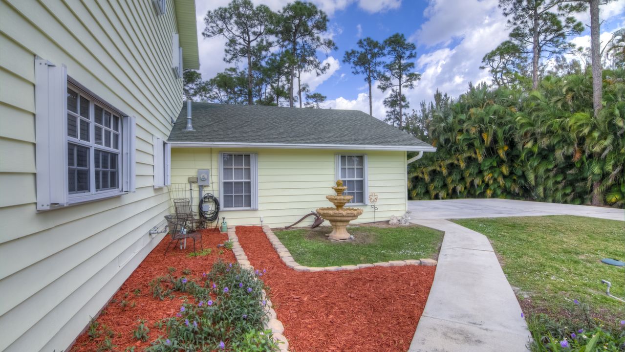 House Front Fountain         