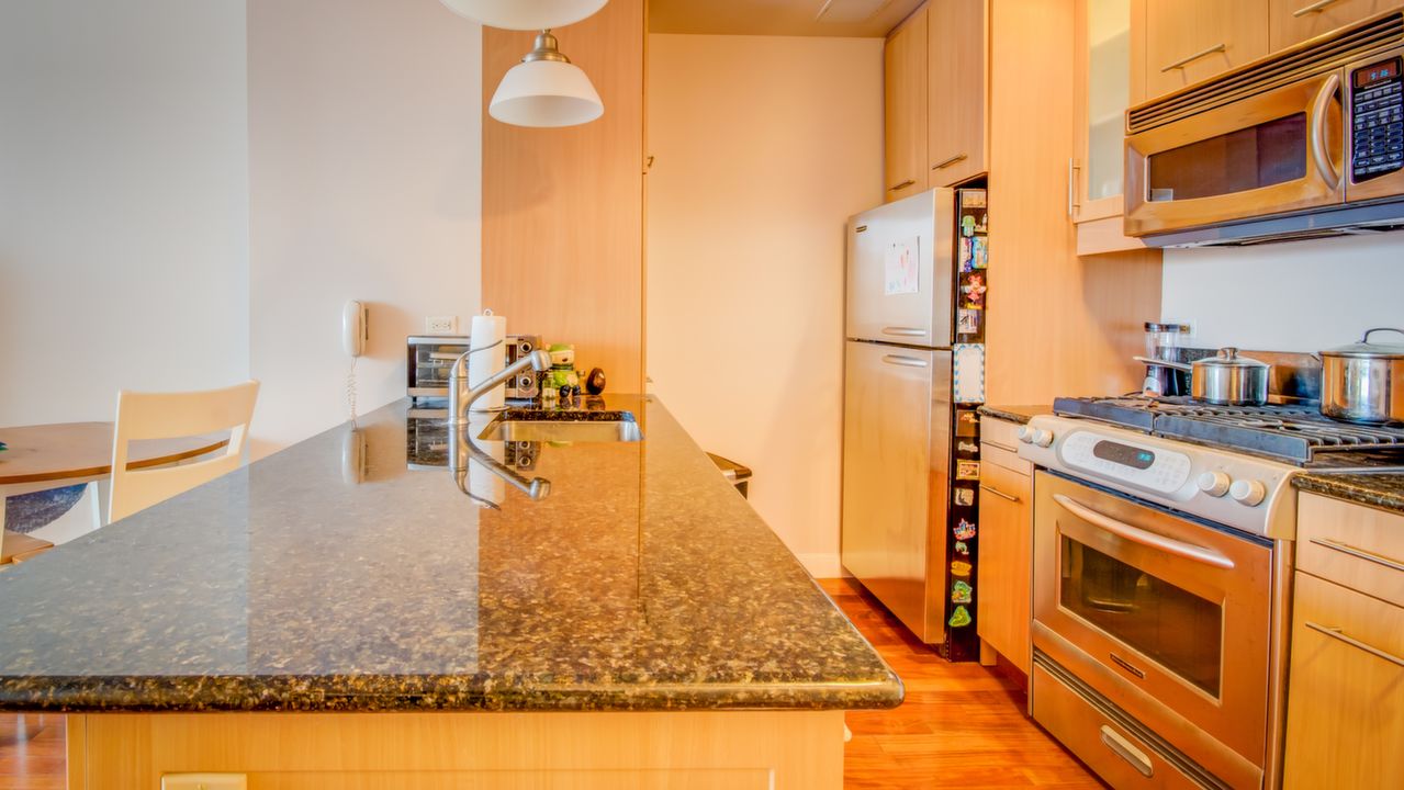 107-24 71st Rd, Forest Hills, NY, 11375 Scene 4