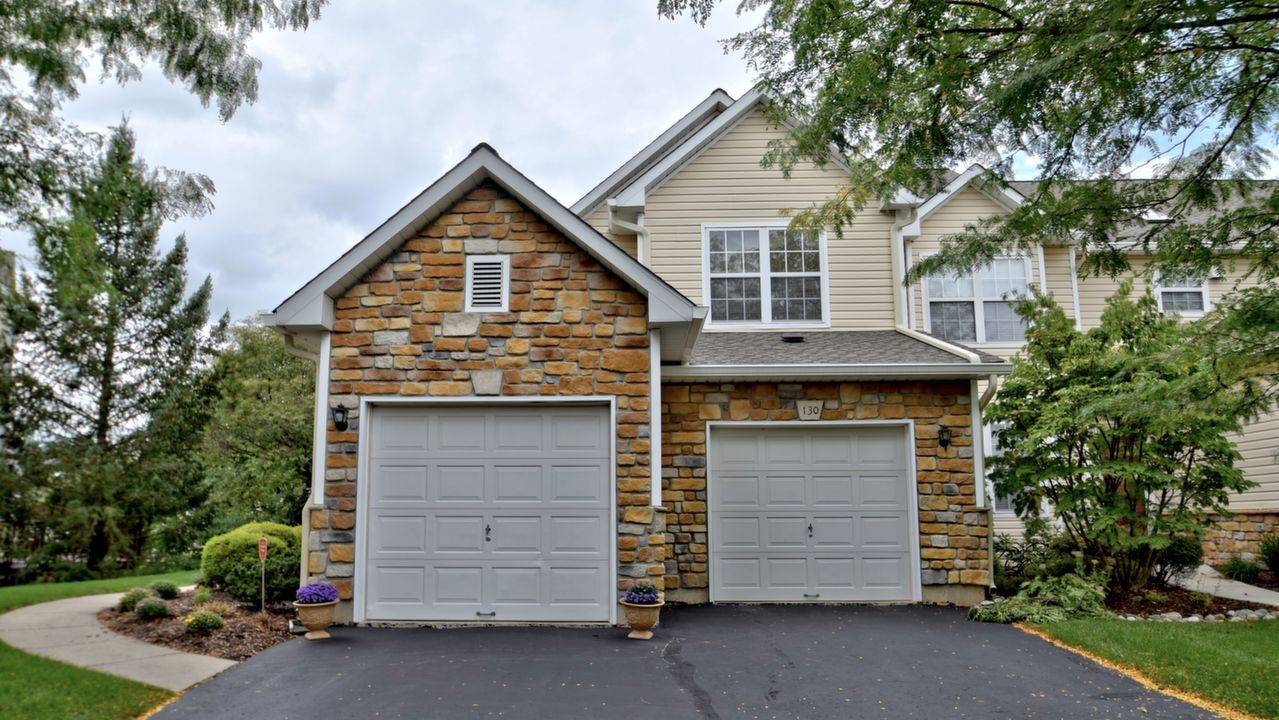 130 Gleneagles Dr, Blue Bell, PA, 19422 Scene 1