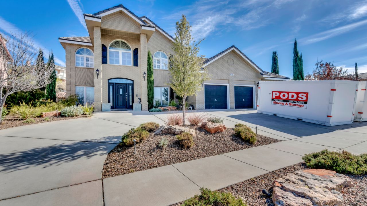 1078 Eagle Ridge Dr, El Paso, TX, 79912 Scene 1