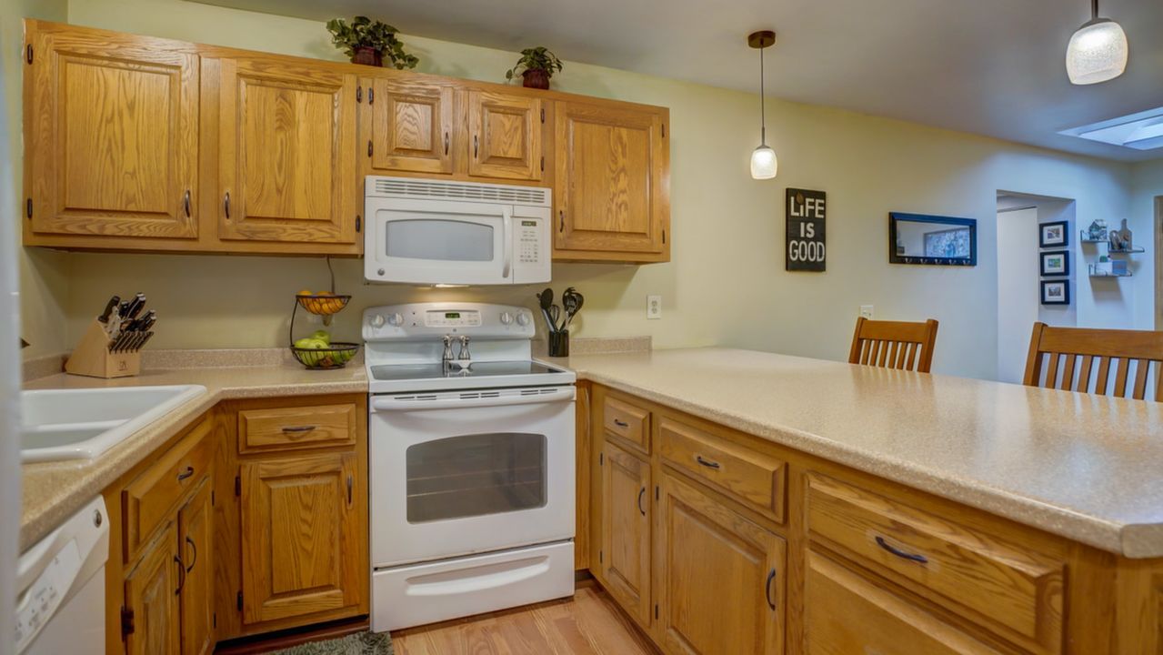 1613 Prairie Rd Madison-27