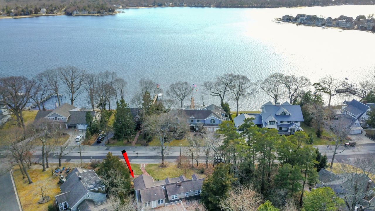 54 Cranmoor Dr, Toms River, NJ, 08753 Scene 1