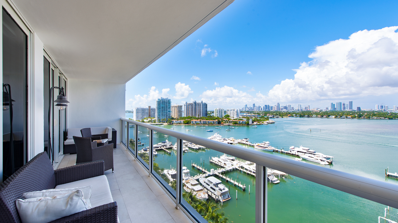 Sunset Harbour N #1602-04