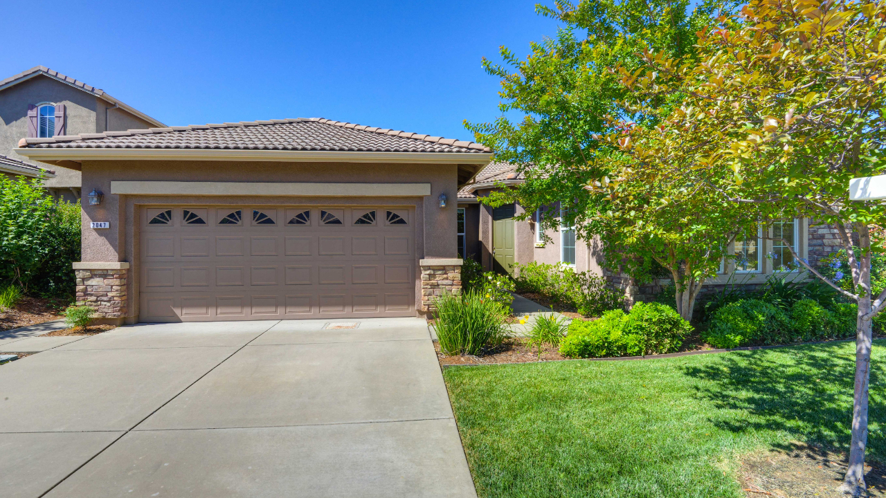 2047 Beckett Drive, El Dorado Hills, CA, 95762 Scene 2