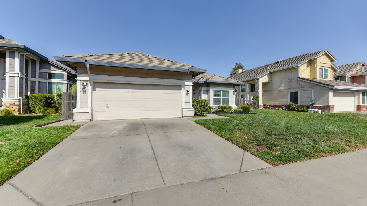 8571 Zinnia Way, Elk Grove, CA, 95624 Scene 3