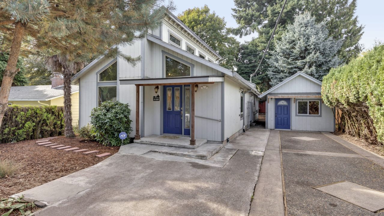 19115 Addie St, Gladstone, OR, 97027 Scene 2