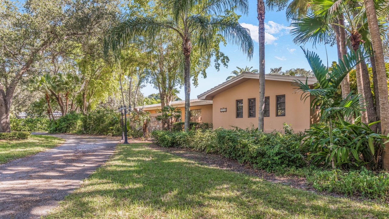 9955-SW-87th-Ct-01