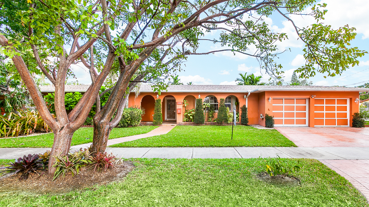 155-SW-39th-Ct-02