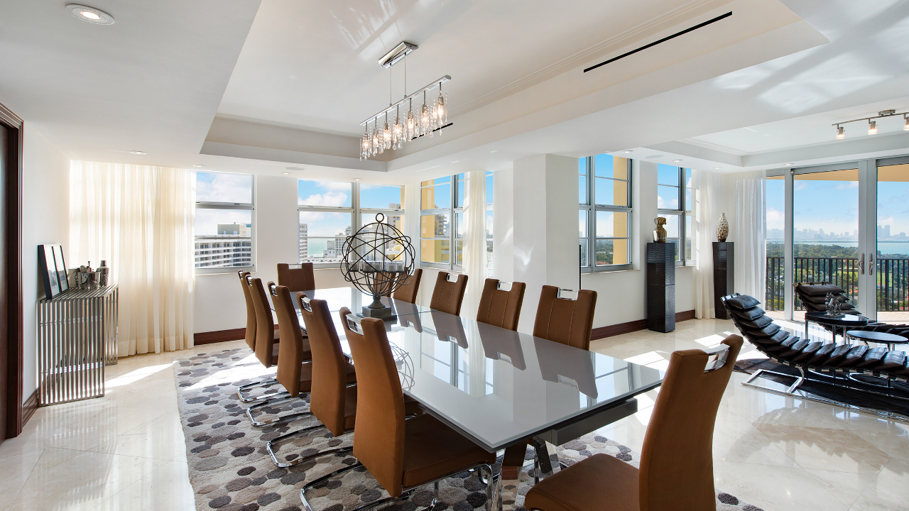 5660 Collins Ave #18AB-03