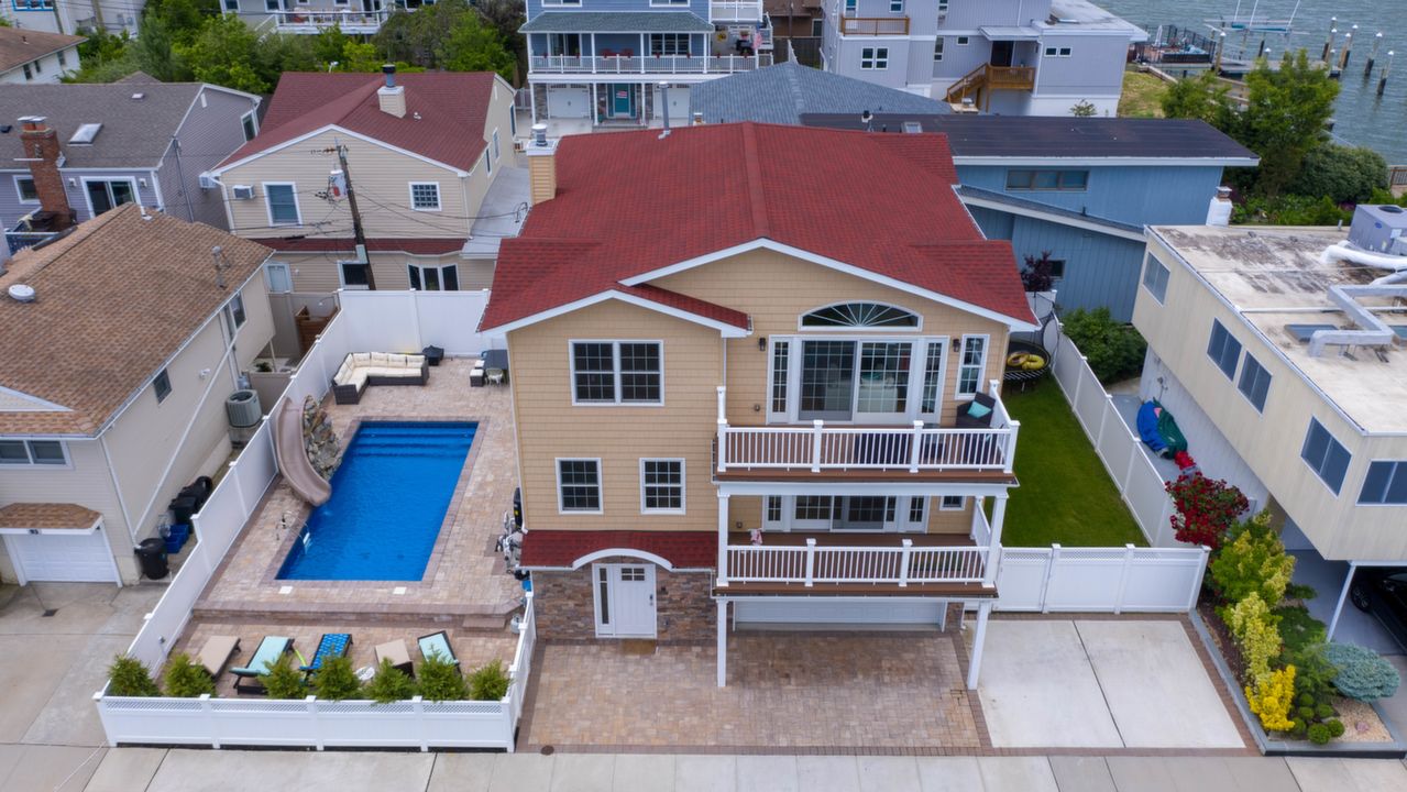 Front of House Aerial