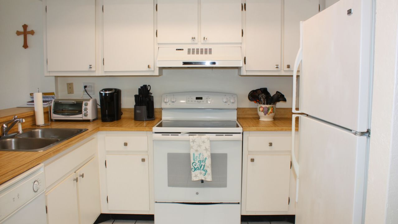 Kitchen 2
