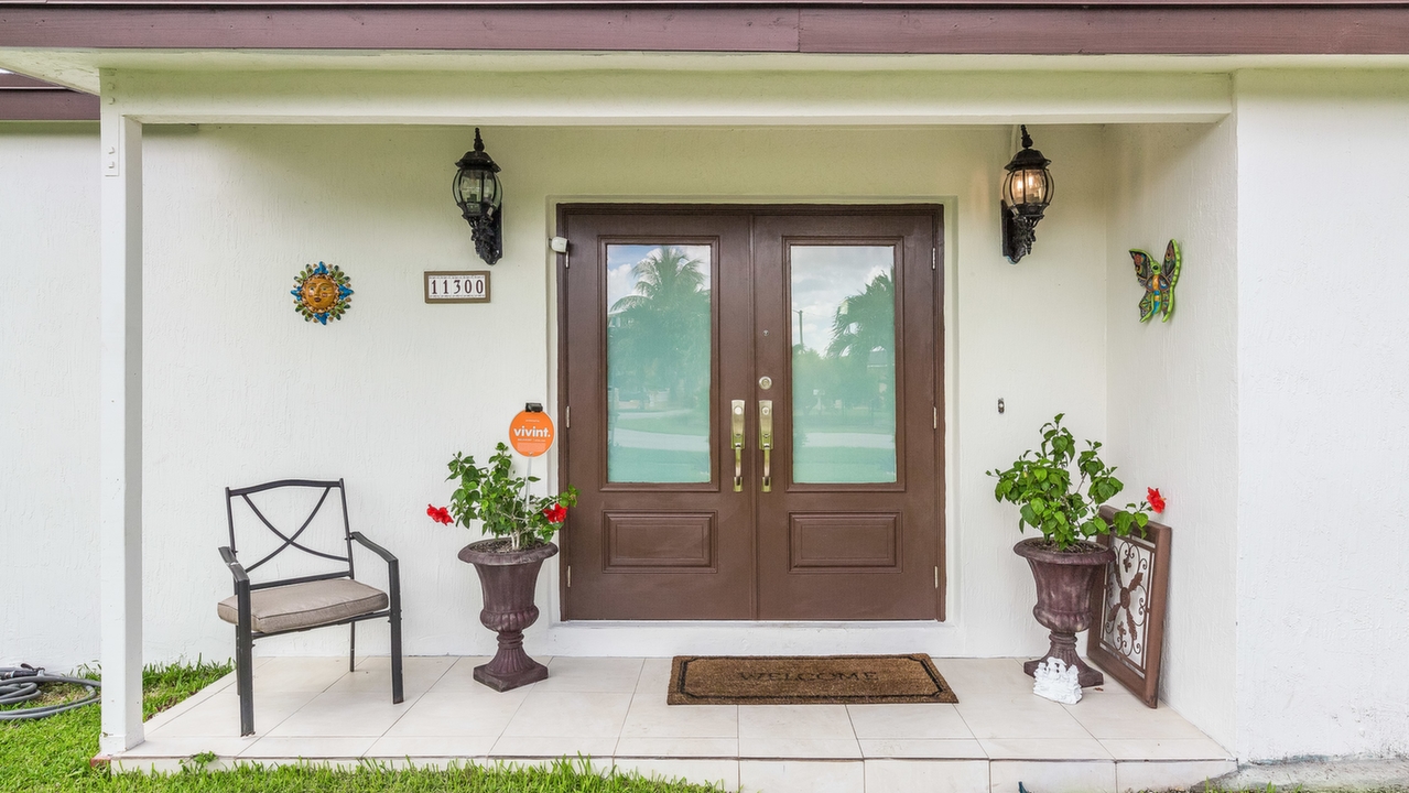 11300-SW-45th-St-03