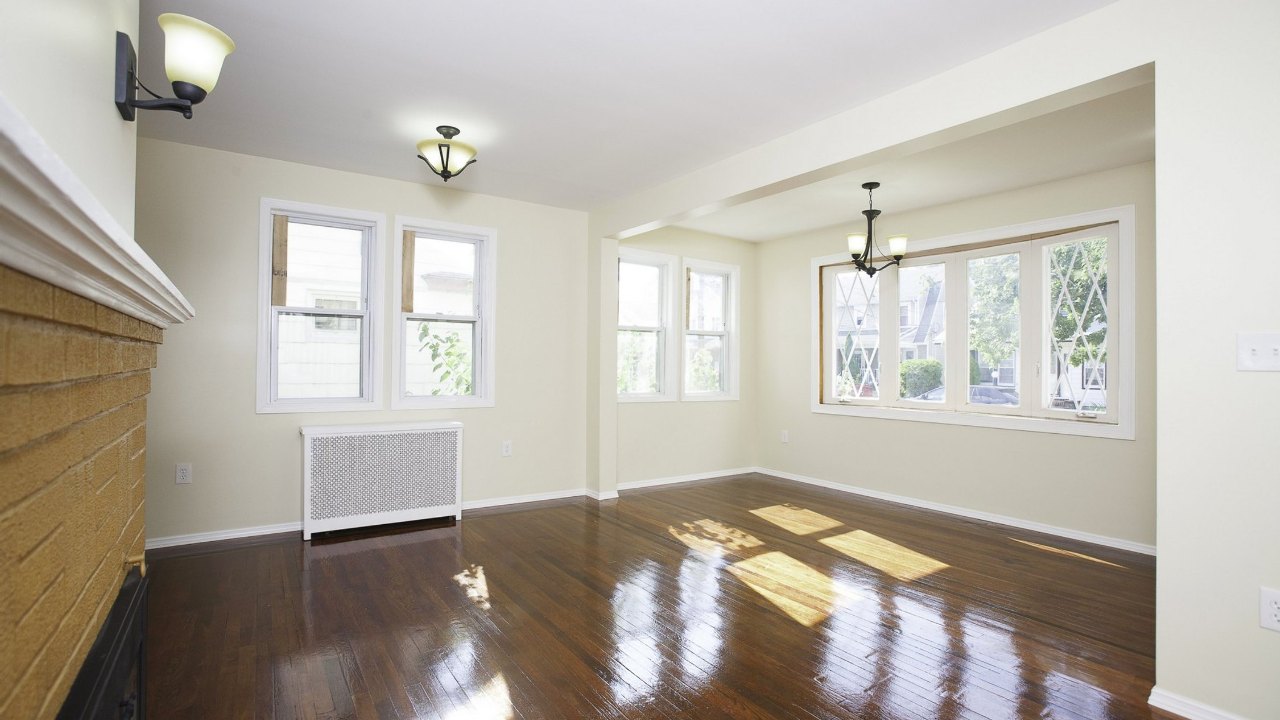 172 Willow Avenue, Hempstead, NY, 11550 Scene 3