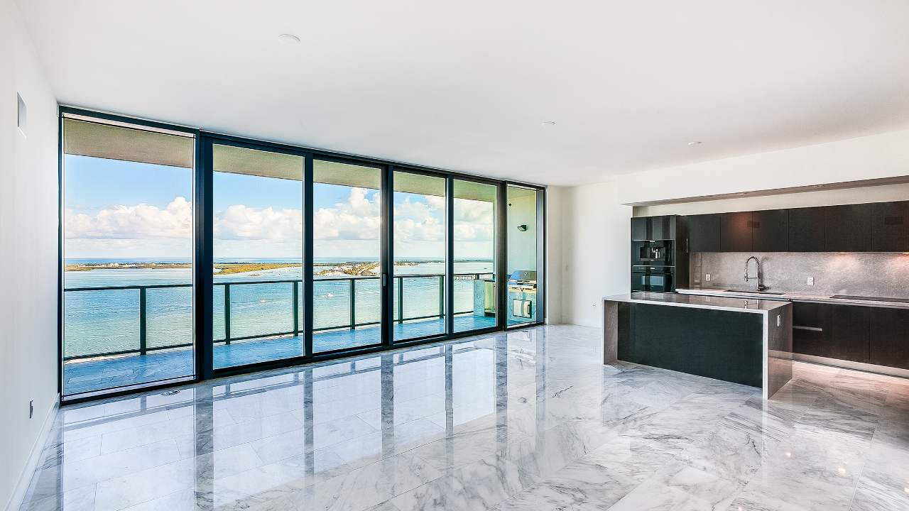 Echo-Brickell-#3001-04