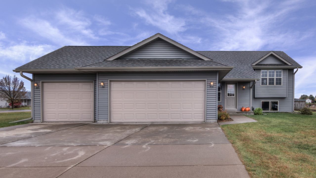 Call Shannyn Pinkert @ (715) 379-3574