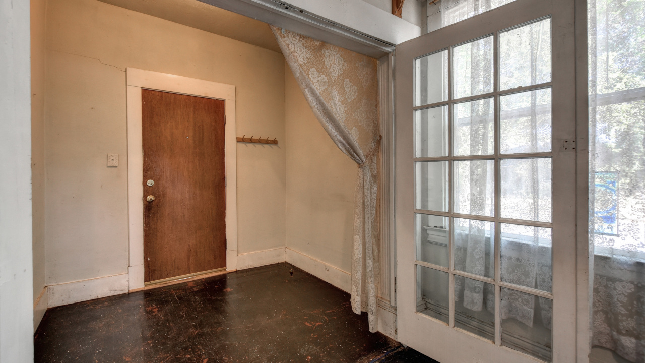 3055 Donner Way, Sacramento, CA, 95817 Scene 4