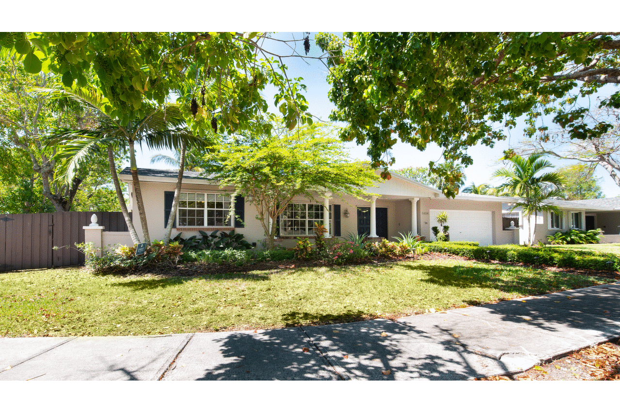 8404-SW-200th-Ter-01