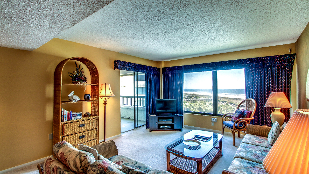 B-150 Amelia Surf & Racquet, Amelia Island, FL, 32034 Scene 2