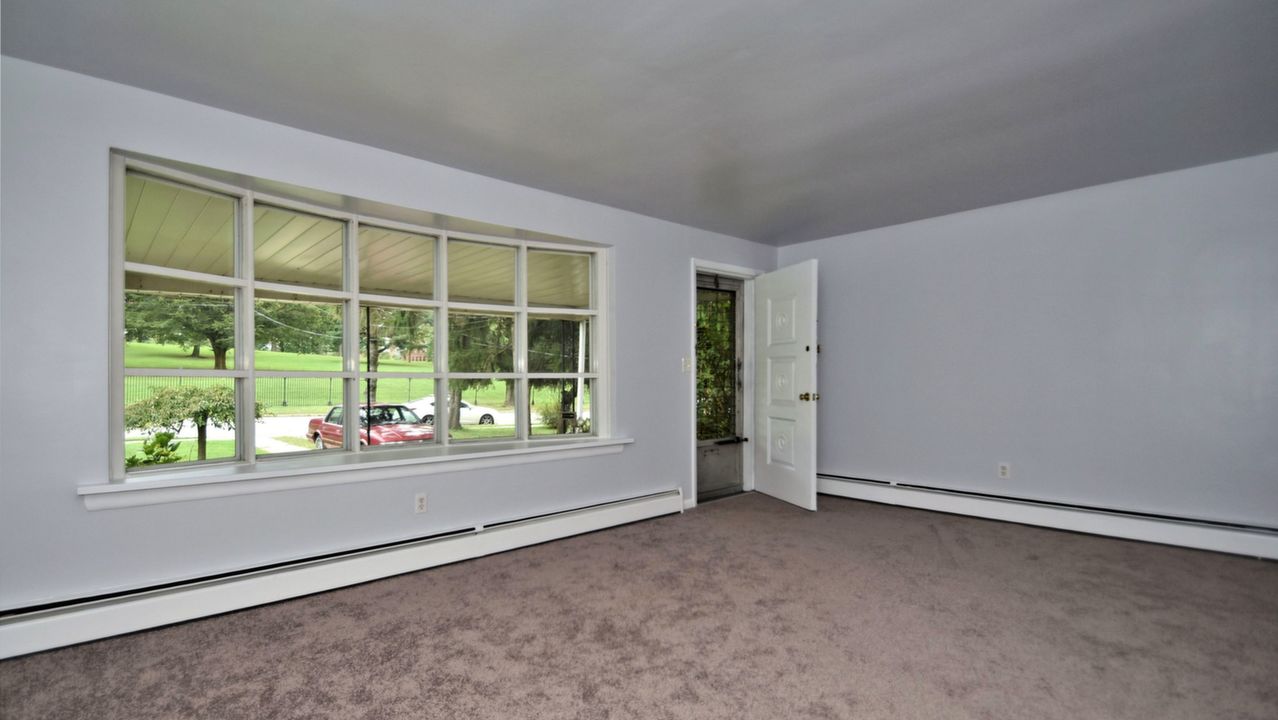 1008 Sterigere St, Norristown, PA, 19401 Scene 2