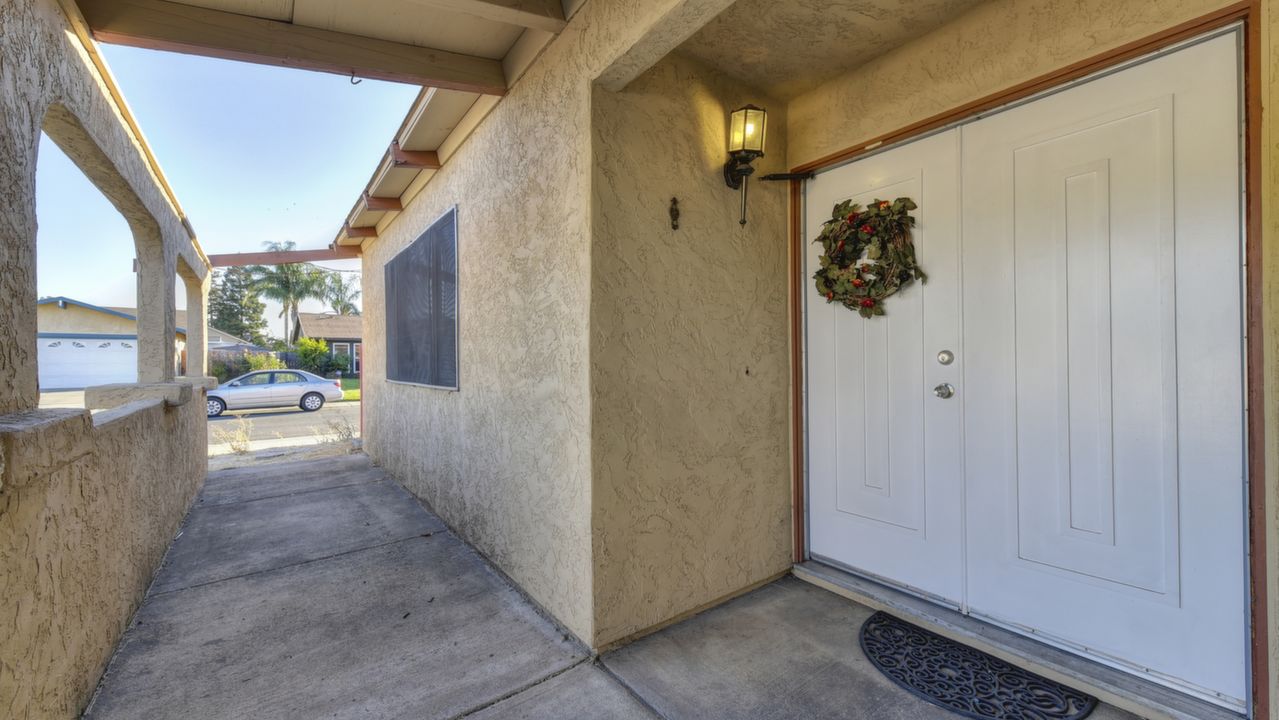 8272 Village Creek Way, Sacramento, CA, 95823 Scene 3