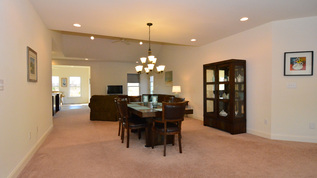 Dining Room to Family Room