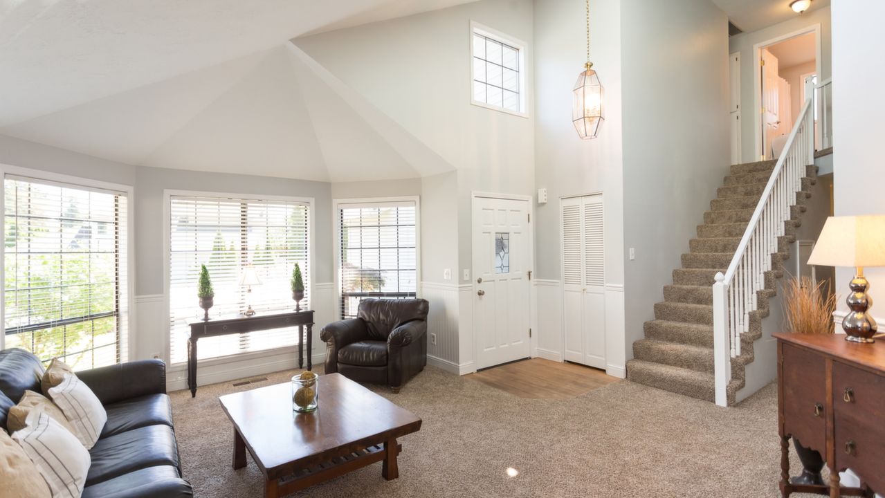 15329 SW Thurston Ln.,, Portland, OR, 97224 Scene 4