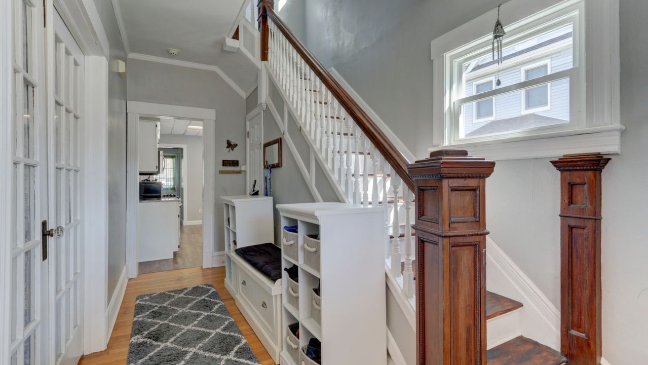 101 Union Pl, Lynbrook, NY, 11563 Scene 3