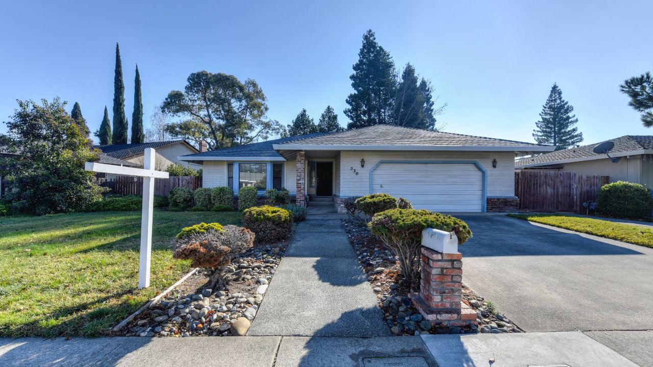 530 Shaw River Way, Sacramento, CA, 95831 Scene 2