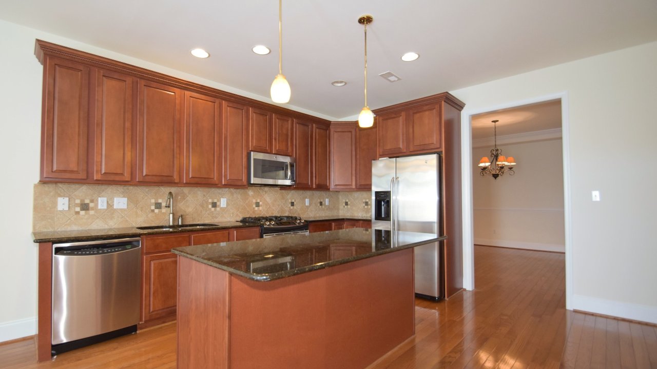 560 Farmdale Cir, Blue Bell, PA, 19422 Scene 2