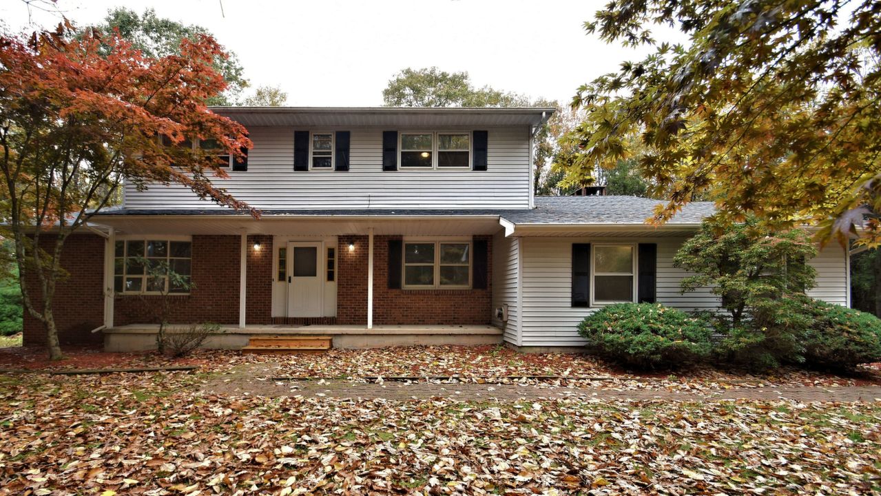 2210 Foothill Ct, Saylorsburg, PA, 18353 Scene 1