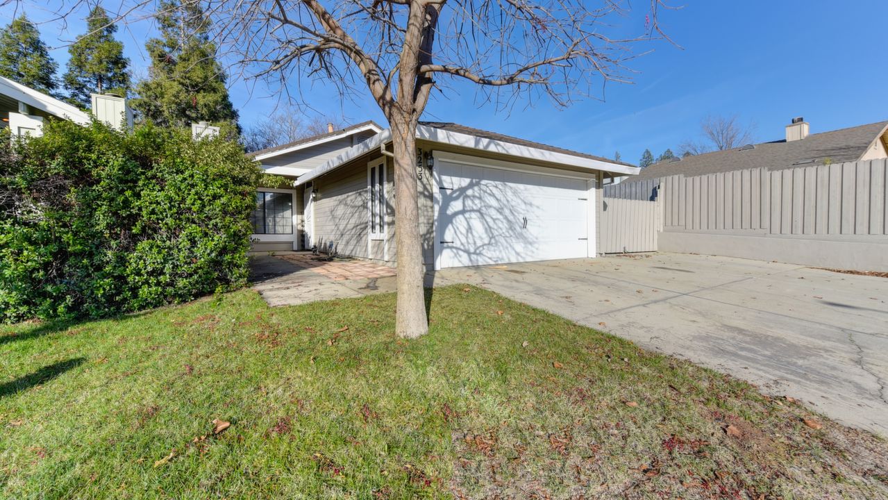 3253 Lowther Way, Antelope, CA, 95843 Scene 4