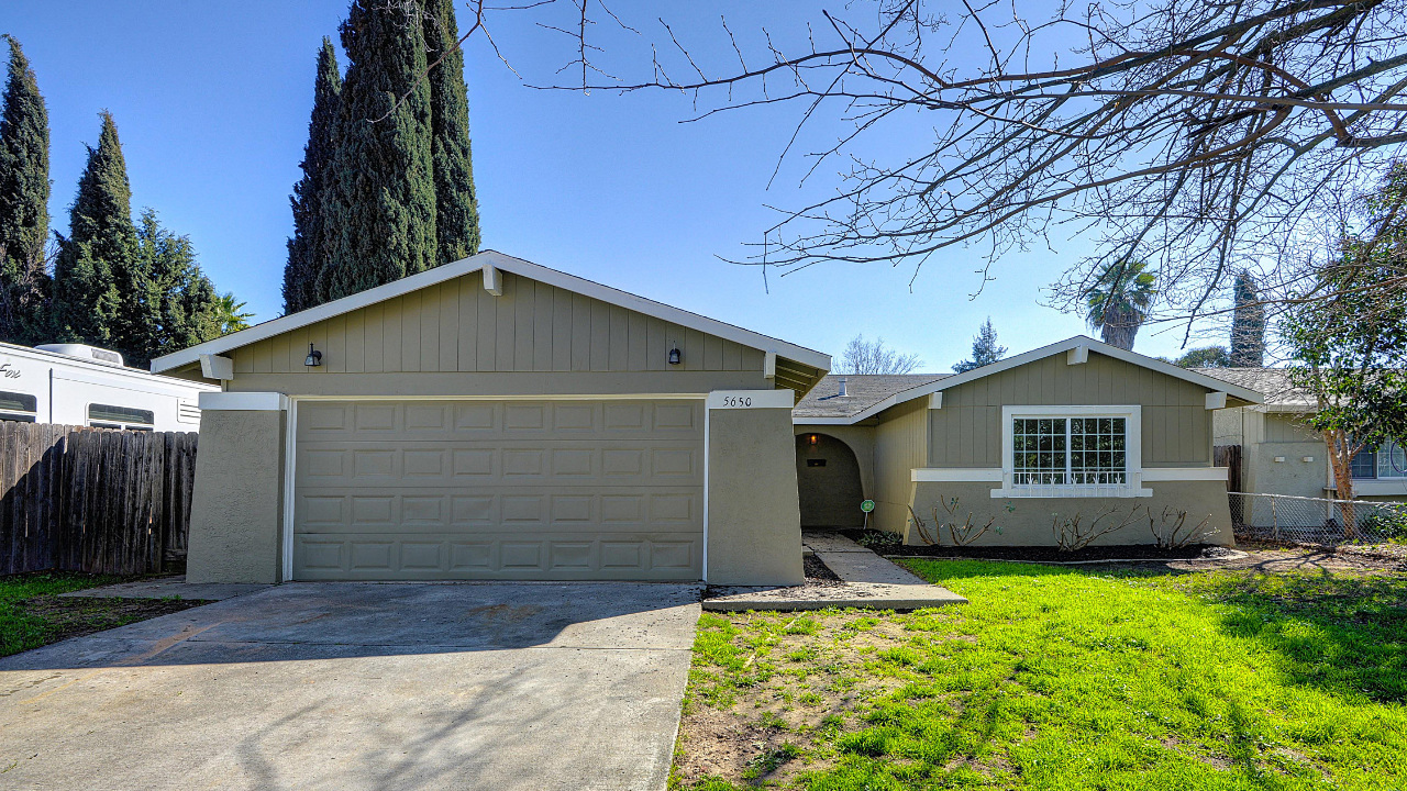 5650 Meadow Park Way, Sacramento, CA, 95823 Scene 2