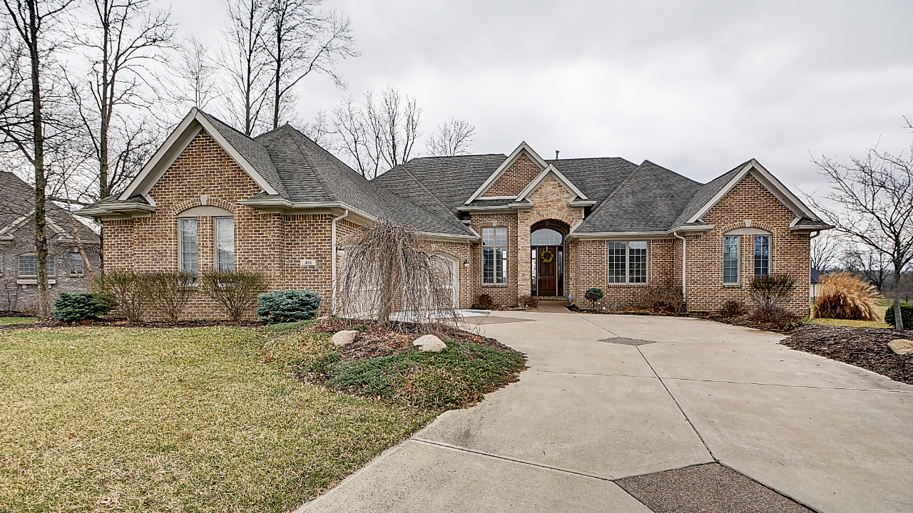 Front Exterior View 2