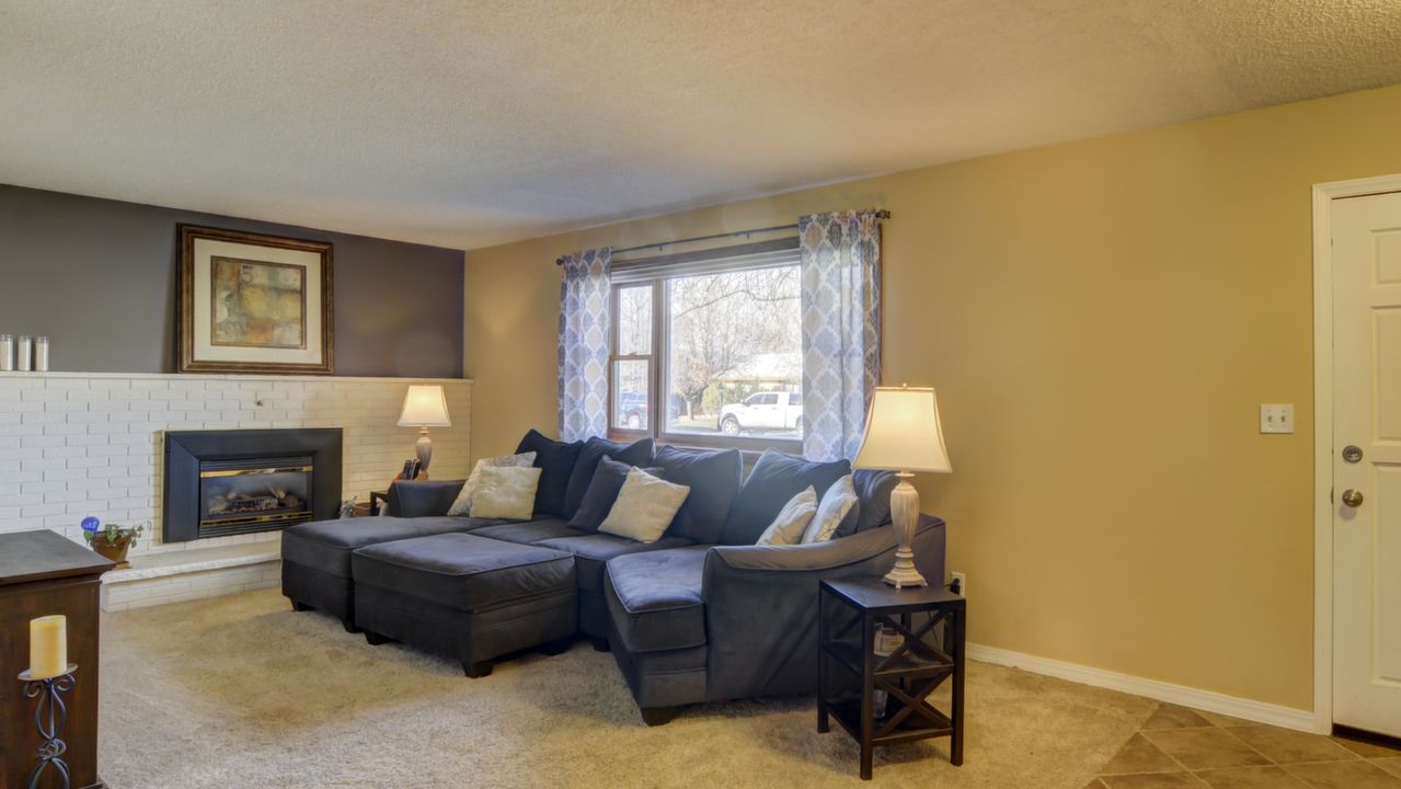  Living Room with Entry