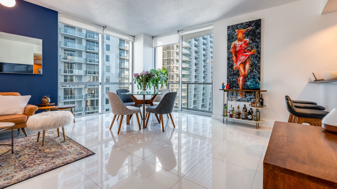 1060 Brickell #1717-02