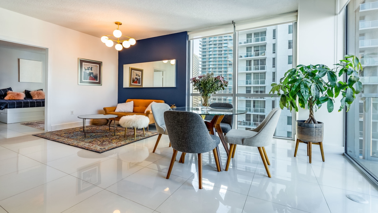 1060 Brickell #1717-03