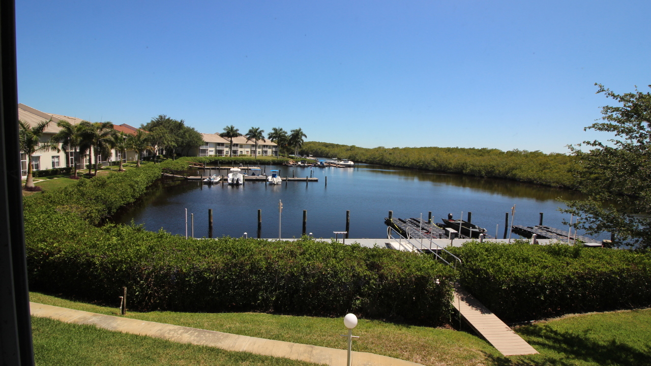 LANAI WATER VIEW