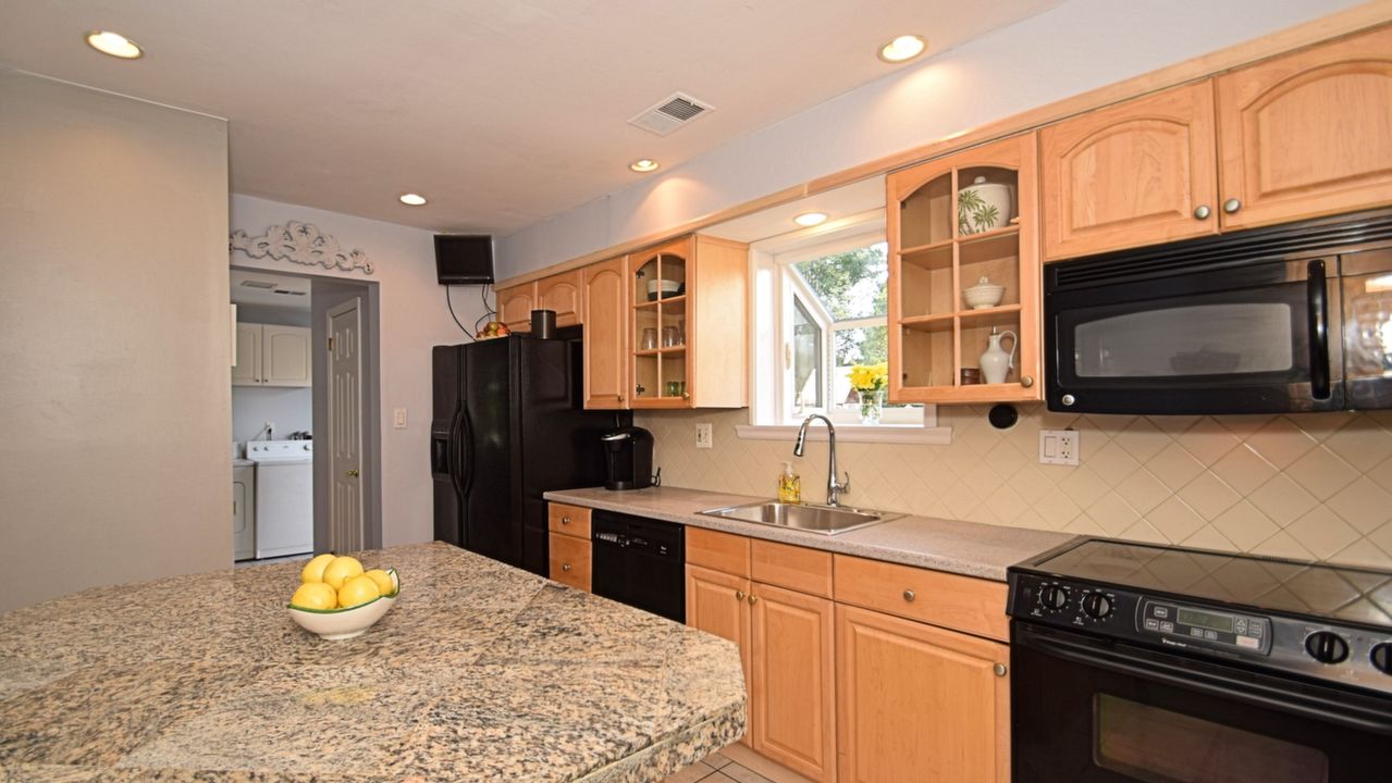 3003 Kimberly Dr, East Norriton, PA, 19401 Scene 3