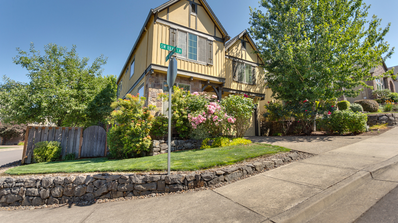 16297 SW Bray Ln.,, Tigard, OR, 97224 Scene 3